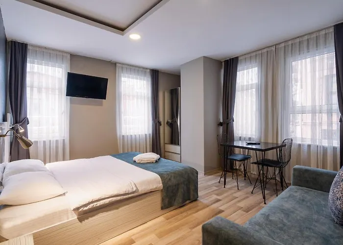 Apart Otel Element 4*