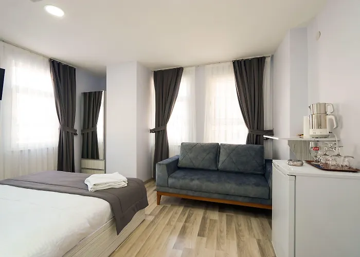Element Apart Otel 4*